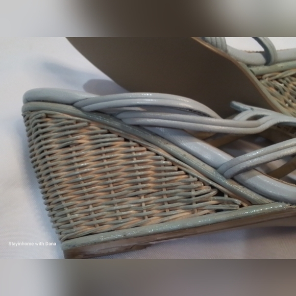 New MATISSE lt Blue WICKER Open Toe Wedge LEATHER Sandal sz 7.5 - Picture 6 of 7